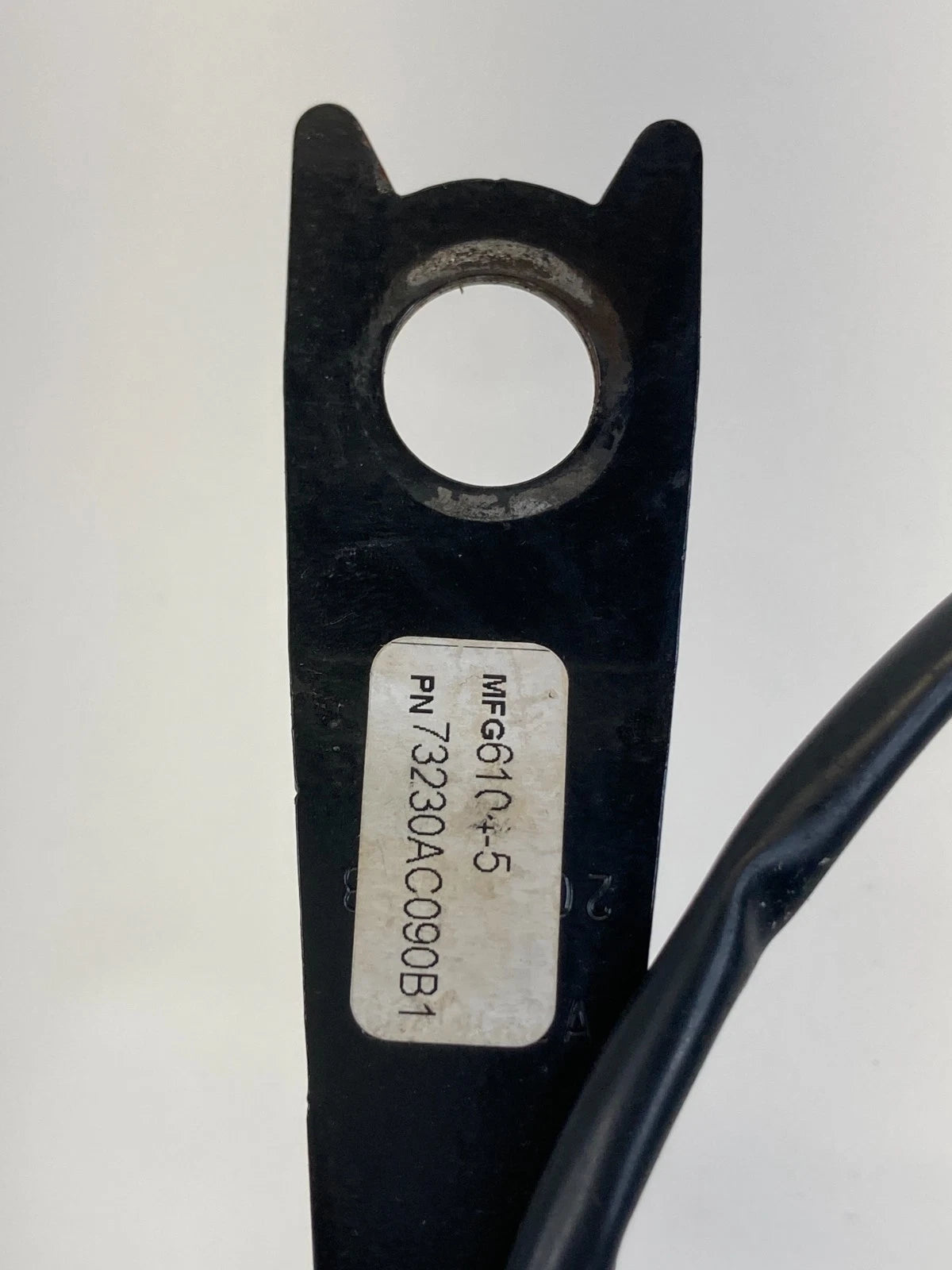 2005-2010 TOYOTA AVALON FRONT RIGHT PASSENGER SEAT BELT BUCKLE 73230AC090B1 OEM