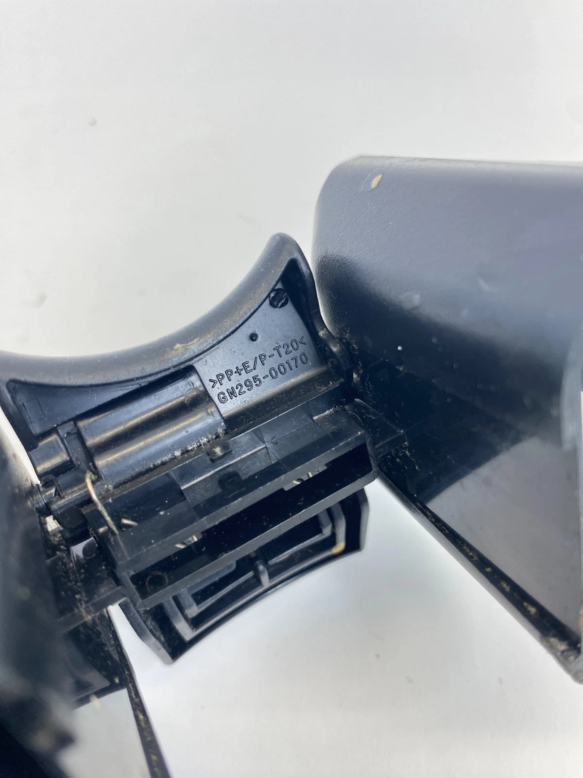 2008-2012 Toyota Avalon Center Console Cup Holder Divider Insert 55618-07011 OEM