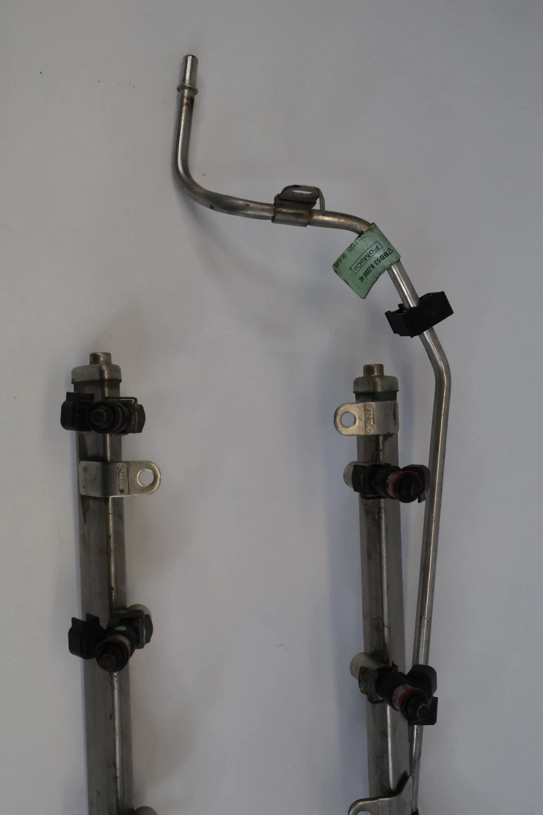 11-19 FORD EXPLORER 3.5L V6 FUEL RAIL ASSEMBLY W/ FUEL INJECTORS BB539J280AE OEM