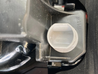 09 10 BMW 535I XDRIVE SEDAN LEFT DRIVER SIDE TAILLIGHT TAIL LAMP 19528501 OEM