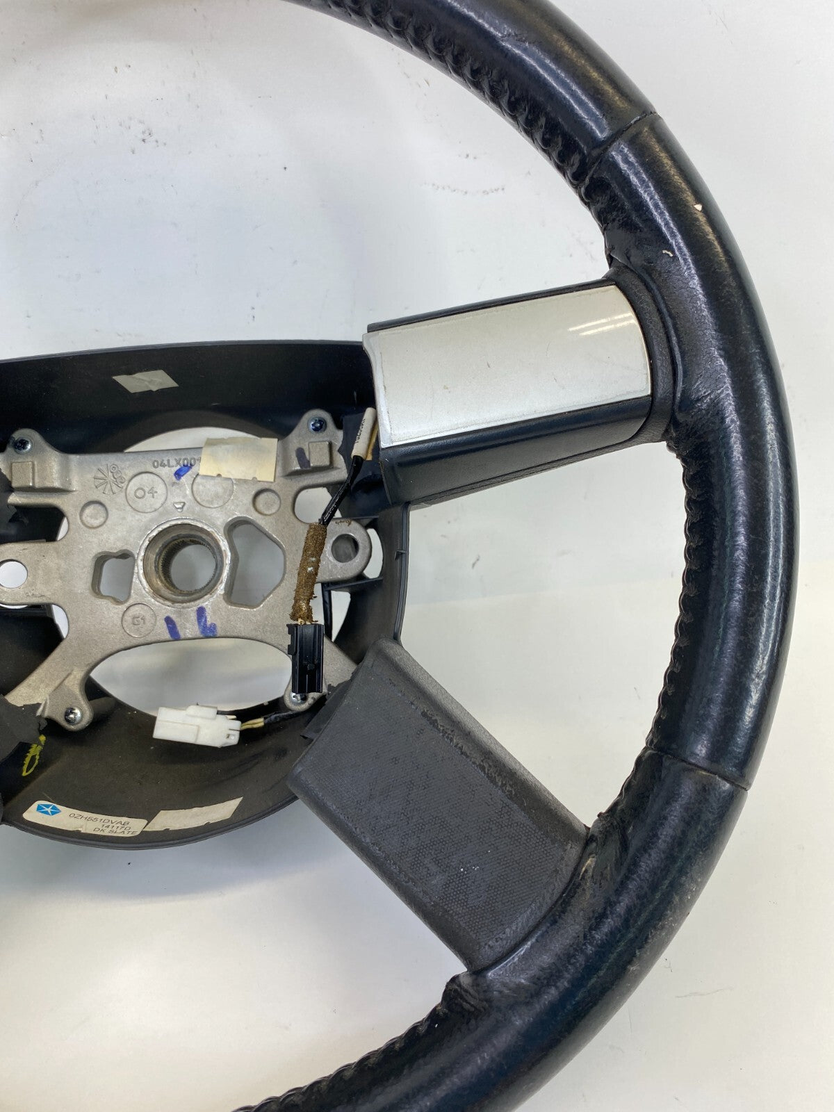 2005 2006 2007 2008 Dodge Magnum Left Driver Side Steering Wheel Assembly OEM