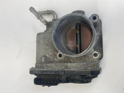 2004-2006 TOYOTA COROLLA MATRIX 1.8L THROTTLE BODY THROTTLE VALVE 22030-0D030