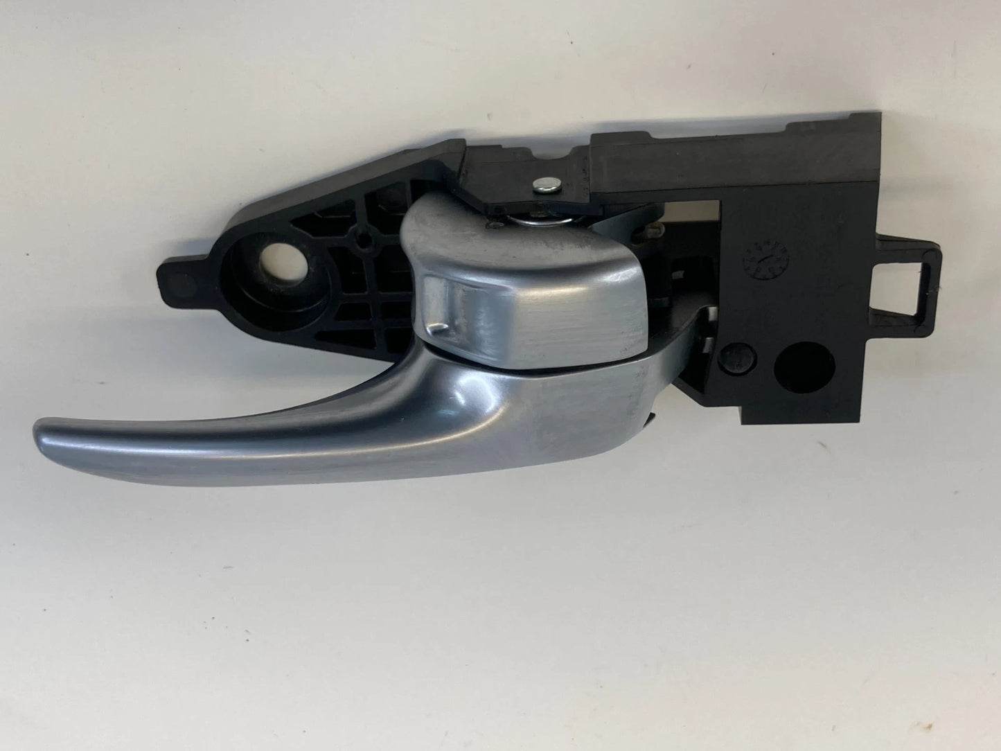 2013-2016 DODGE DART FRONT RIGHT PASSENGER SIDE INNER DOOR HANDLE SILVER OEM
