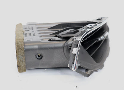 16-19 CHEVROLET CRUZE CENTER RIGHT DASH AC HEATER AIR VENT OUTLET OEM 39128719