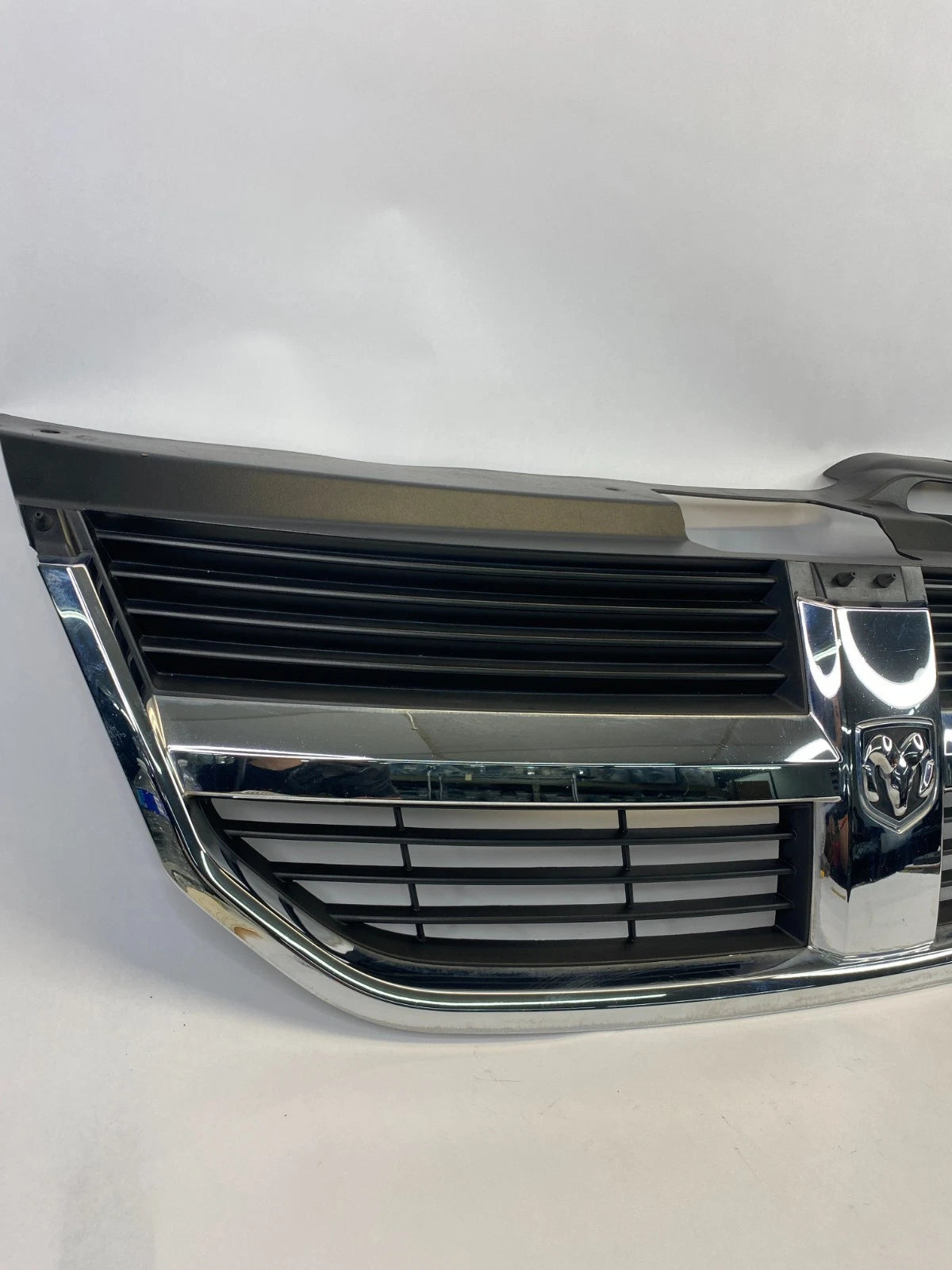 2009 2010 DODGE JOURNEY FRONT BUMPER UPPER GRILL GRILLE W EMBLEM 05178281AC OEM