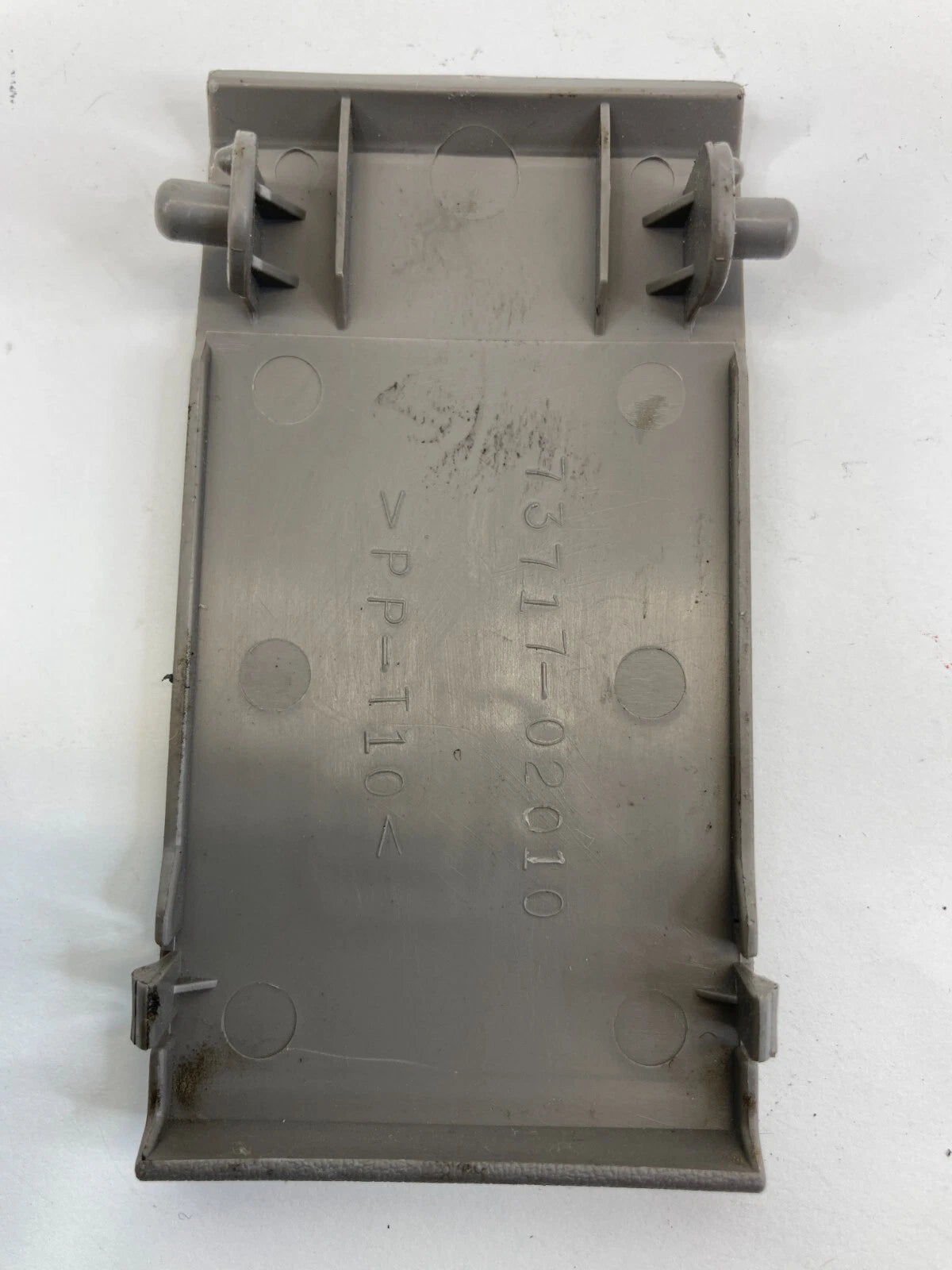 03-08 TOYOTA COROLLA BACK DECK CHILD ANCHOR SEAT COVER TRIM 73717-02010 OEM