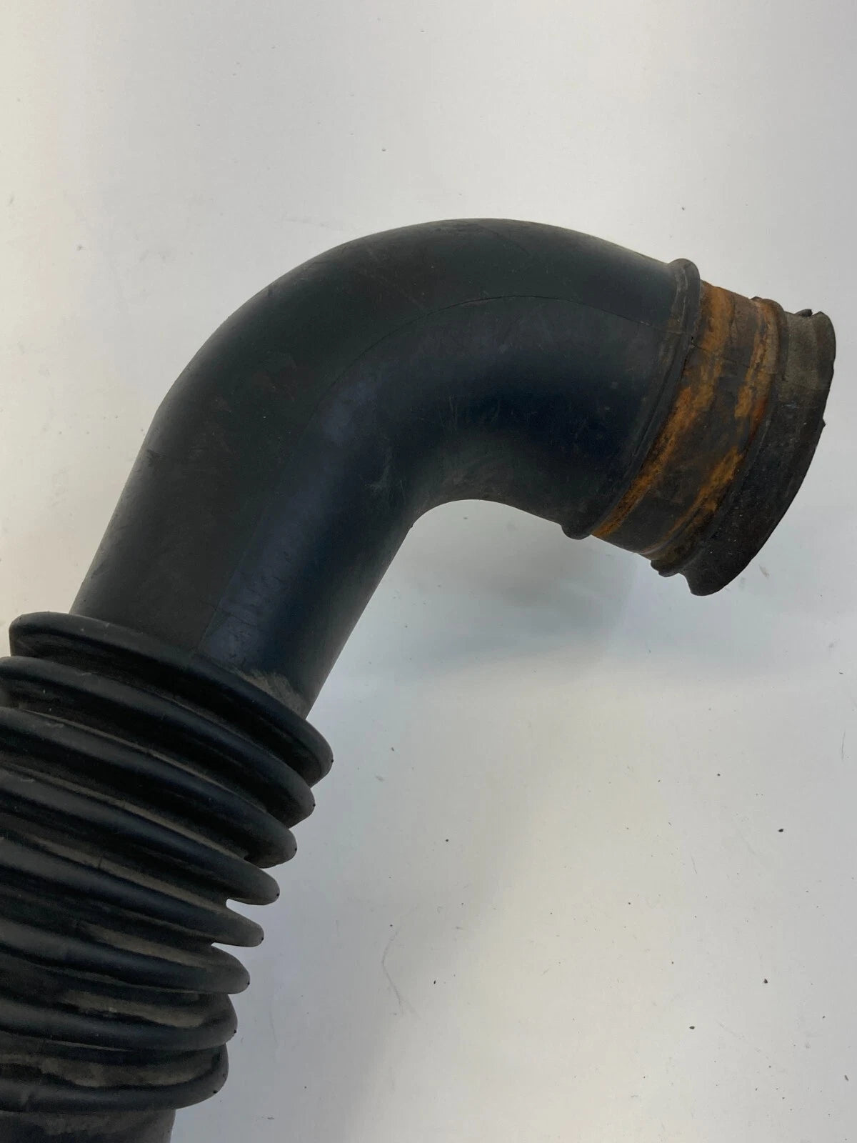 2004-2009 TOYOTA PRIUS 1.5L ENGINE AIR INTAKE FLOW TUBE HOSE 17751-21120 OEM