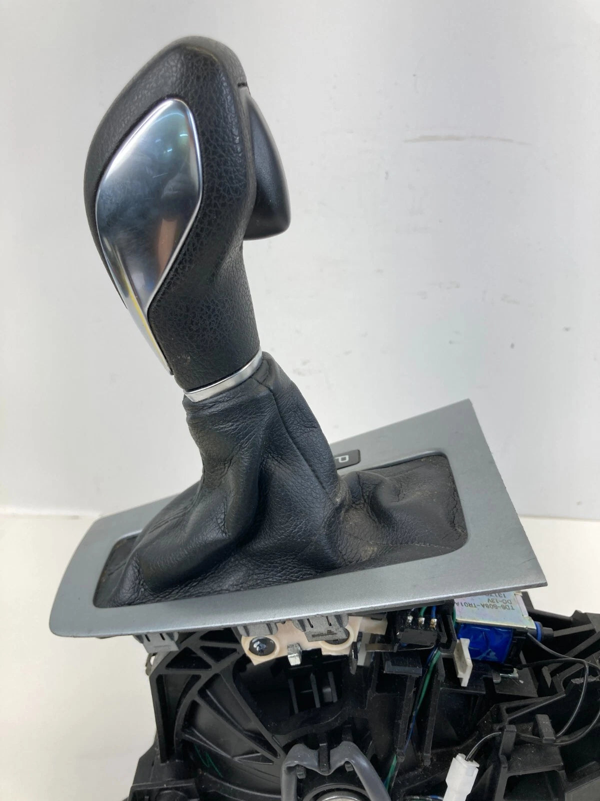 12-14 FORD FOCUS AUTOMATIC TRANSMISSION GEAR SHIFTER LEVER ASSY TDS-S08A-TR01A