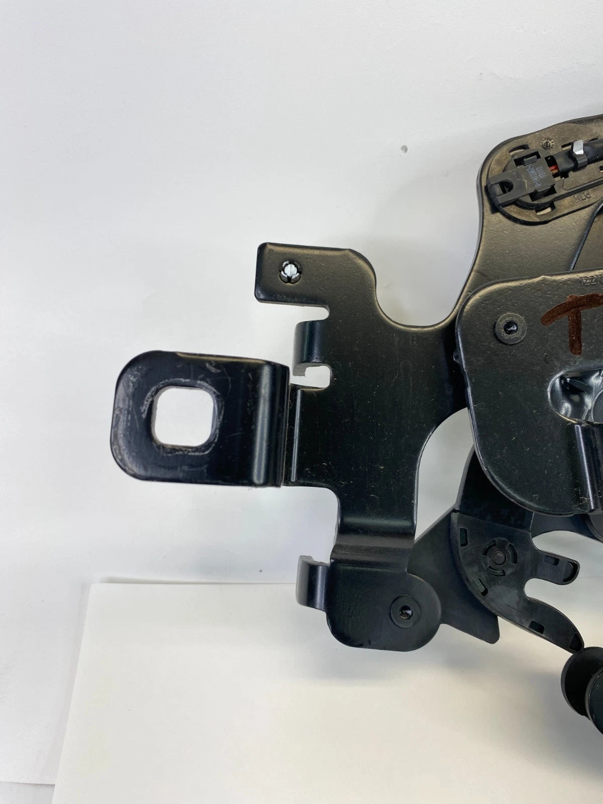 2004-2011 SAAB 9-3 CONVERTIBLE TOP TONNEAU COVER HINGE LEFT DRIVER SIDE OEM