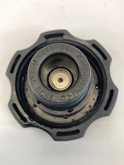 2002-2009 CHEVY TRAILBLAZER GMC ENVOY RADIATOR COOLANT RESERVOIR CAP 15042975
