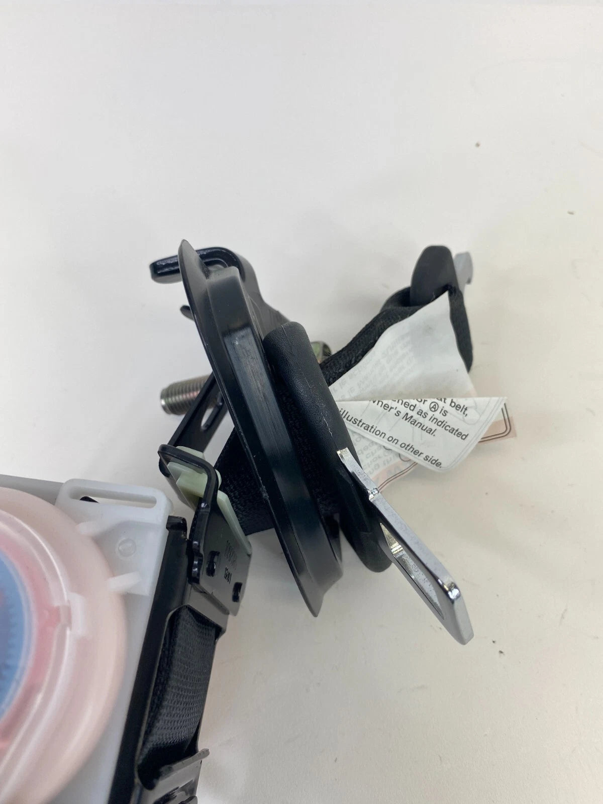 2015-2020 HONDA FIT HATCHBACK REAR MIDDLE CENTER SEAT BELT RETRACTOR OEM