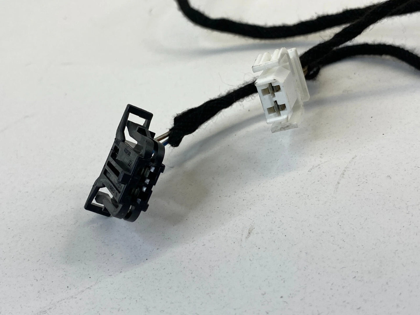 2005-2008 AUDI A4 A4 QUATTRO REAR LEFT SIDE DOOR WIRING WIRE HARNESS 8E0971693