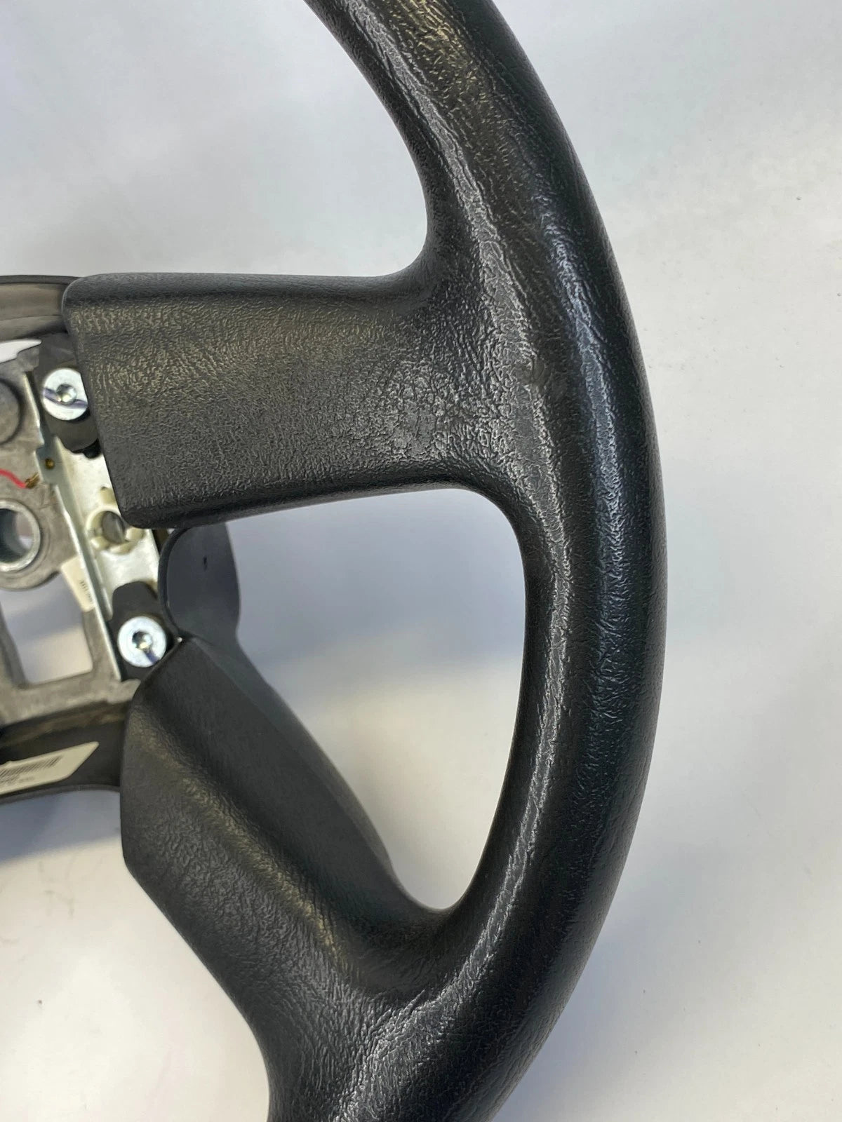 2002-2009 CHEVROLET TRAILBLAZER GMC ENVOY DRIVER STEERING WHEEL 15188989 OEM
