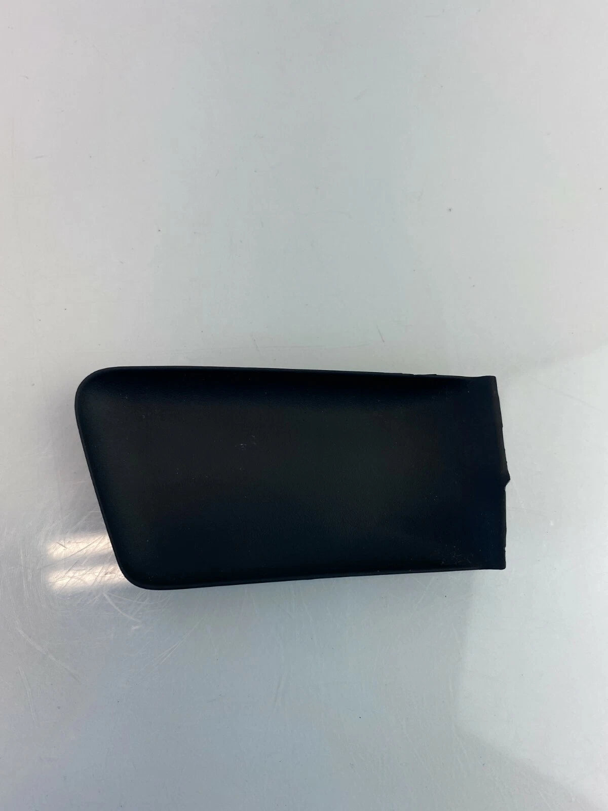 2011-2014 HYUNDAI SONATA REAR RIGHT INNER DOOR HANDLE BEZEL COVER 82629-3S00 OEM