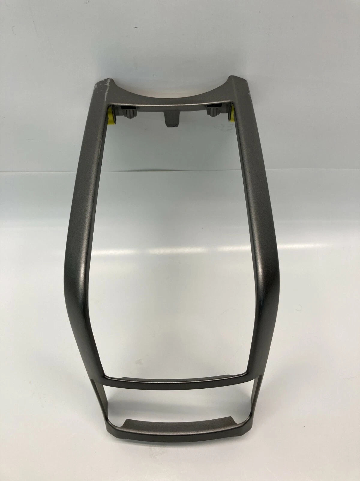 2004-2006 TOYOTA PRIUS CENTER CONSOLE UPPER CUP HOLDER BEZEL TRIM 5880447010