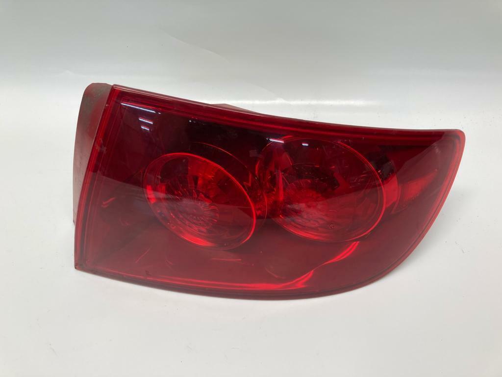 2004 2005 2006 Mazda 3 Right Passenger Side Tail Light Outer Taillight Lamp OEM