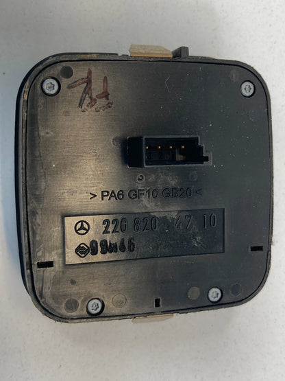 2000-2002 MERCEDES-BENZ S500 S430 FRONT RIGHT SEAT MASSAGE REGULATOR SWITCH OEM