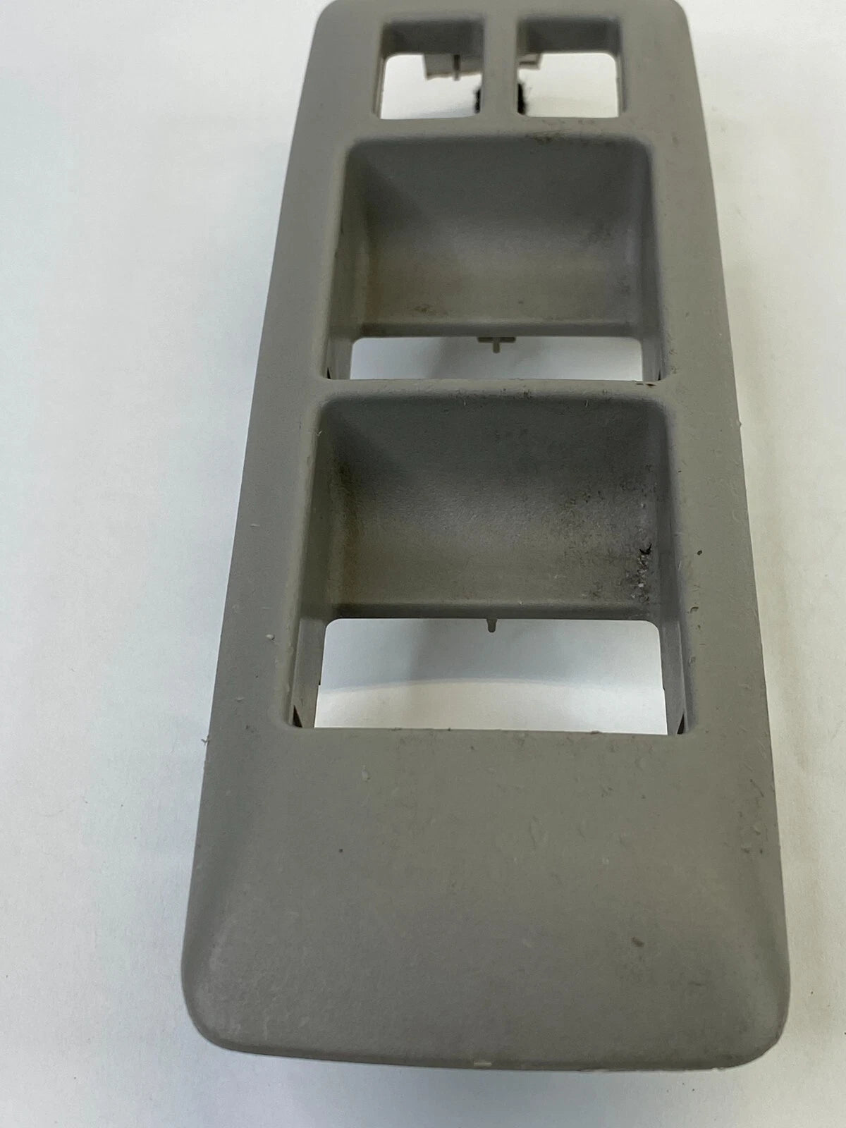 2008-2013 NISSAN ROGUE FR LH DOOR SWITCH BEZEL TRIM COVER OEM FACTORY 80961JM00A