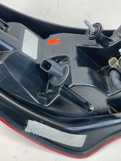 11-14 CHRYSLER 200 CONVERTIBLE REAR RIGHT BACK SIDE TAIL LIGHT TAILLIGHT LAMP