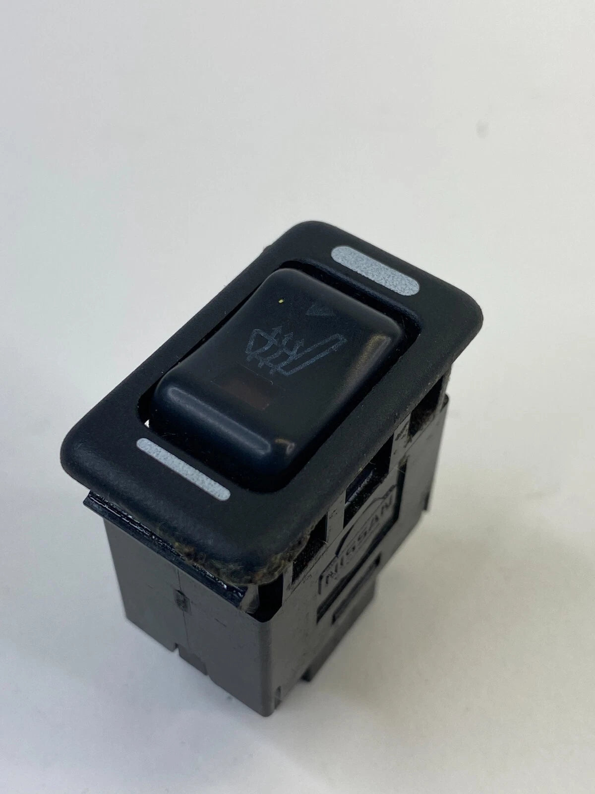 98-08 SUBARU FORESTER FRONT RIGHT PASSENGER SEAT HEATED SWITCH BUTTON CONTROL