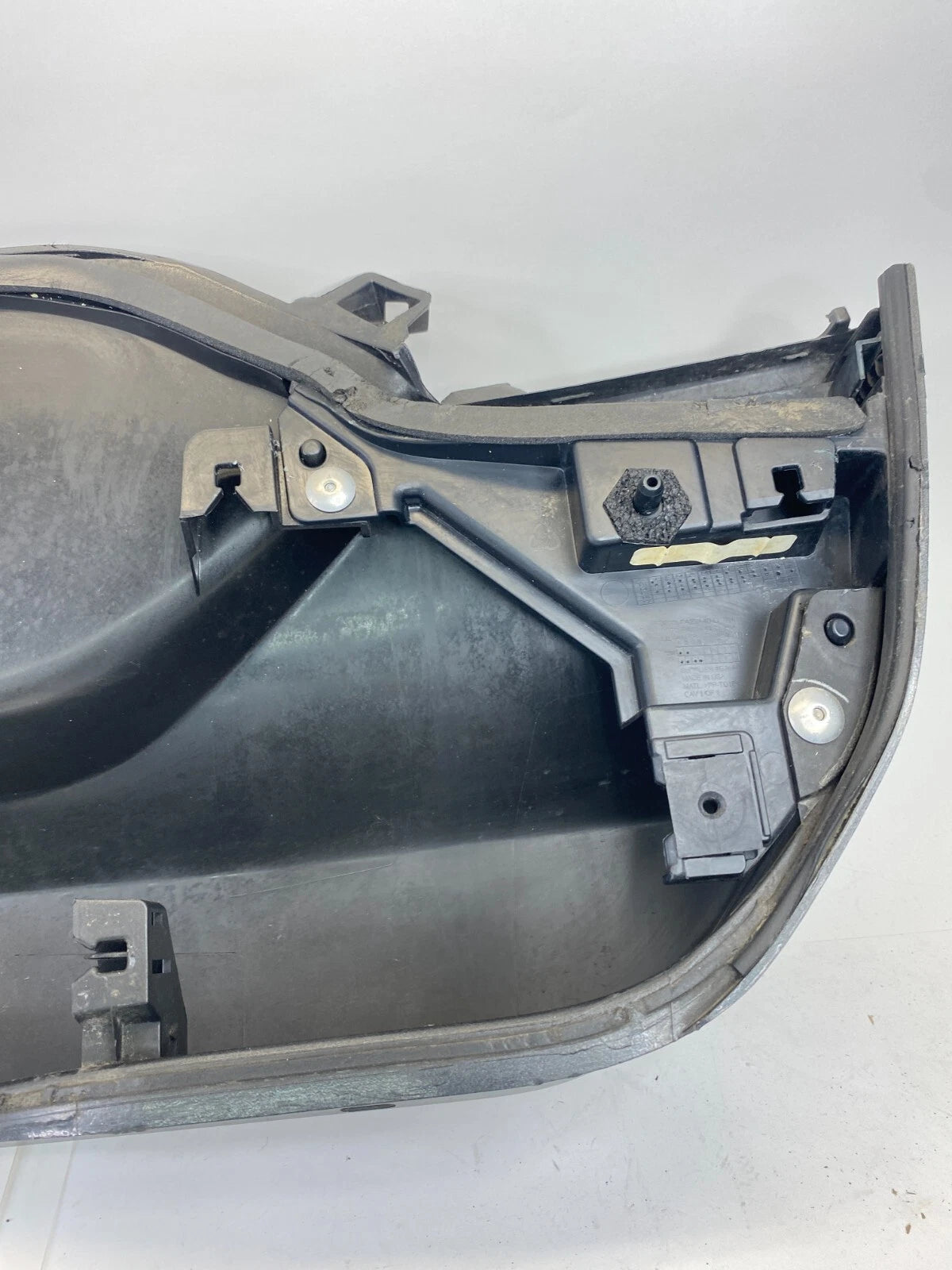 13-16 FORD FUSION SEDAN TRUNK DECK LID PANEL MOLDING LICENSE TRIM DS73F423442DA