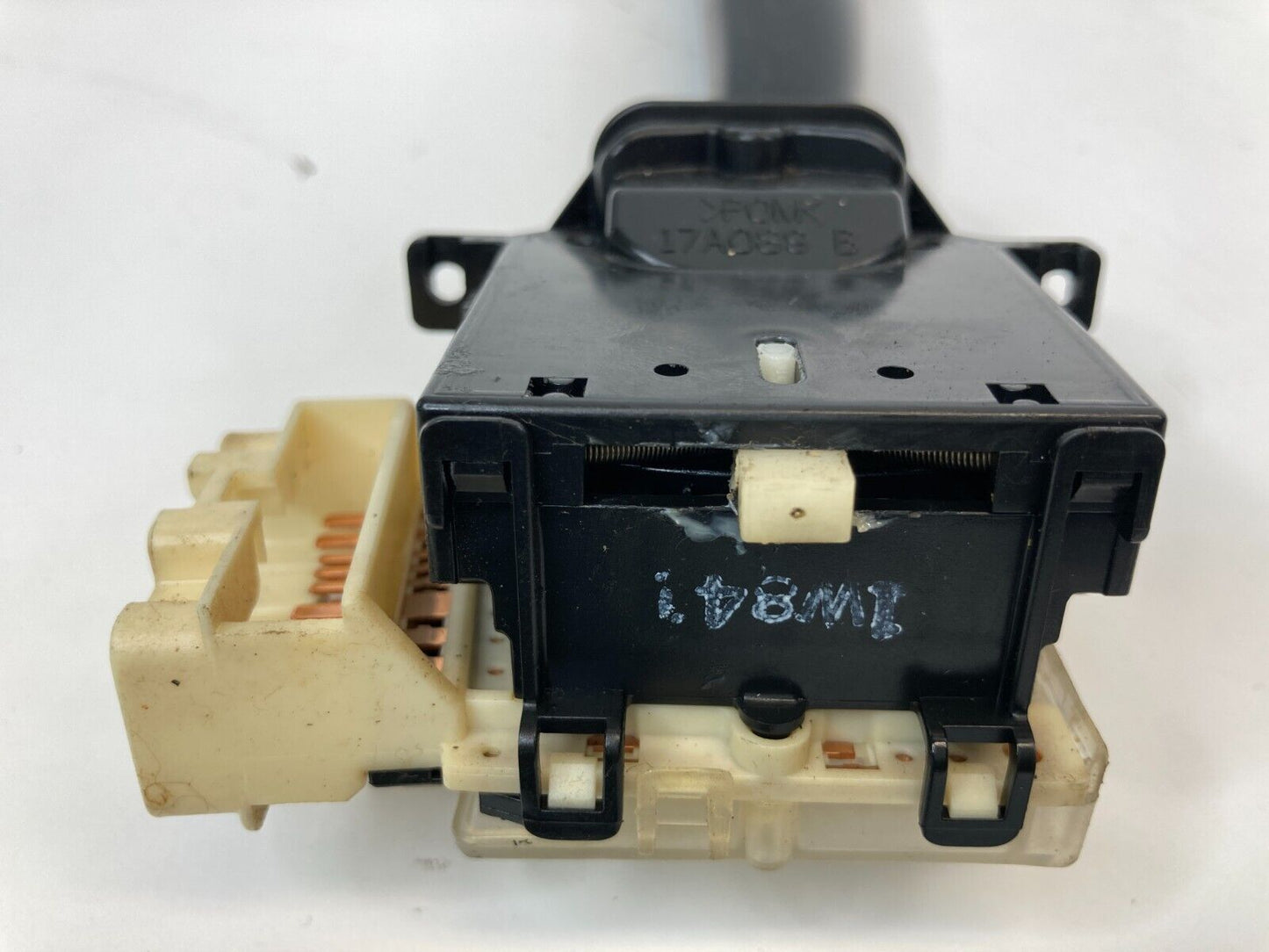 1998-2002 Toyota Corolla Column Turn Signal Headlight Control Switch 17A089B