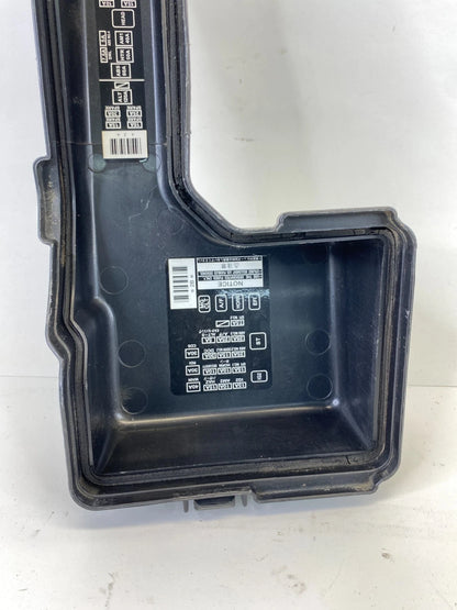 2002 2003 2004 TOYOTA AVALON ENGINE COMPARTMENT FUSE BOX RELAY JUNCTION BLOCK