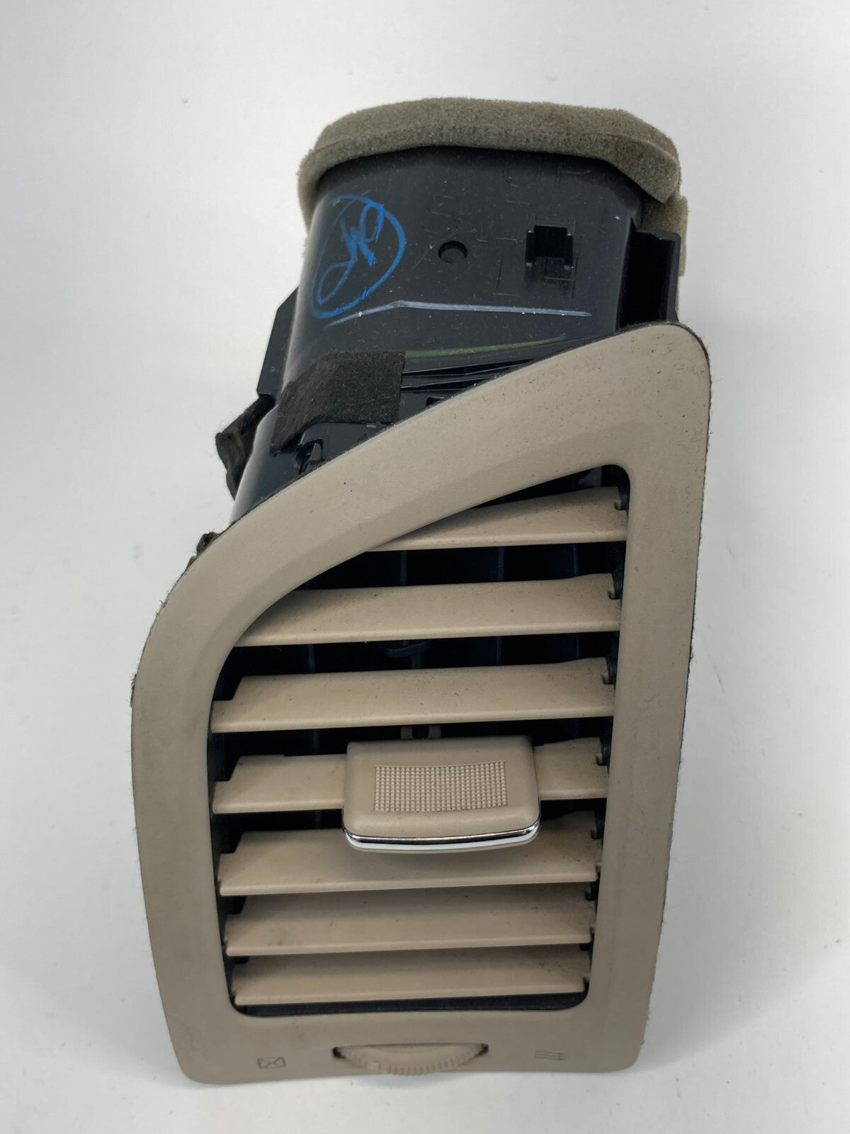 2013-2015 Nissan Altima Dash Left Side A/C Air Vent Grille Outer E946-5211E100