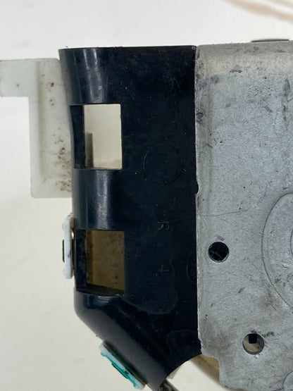 2011-2016 Chrysler Town & Country Front Right Door Lock Latch Actuator 04589694A