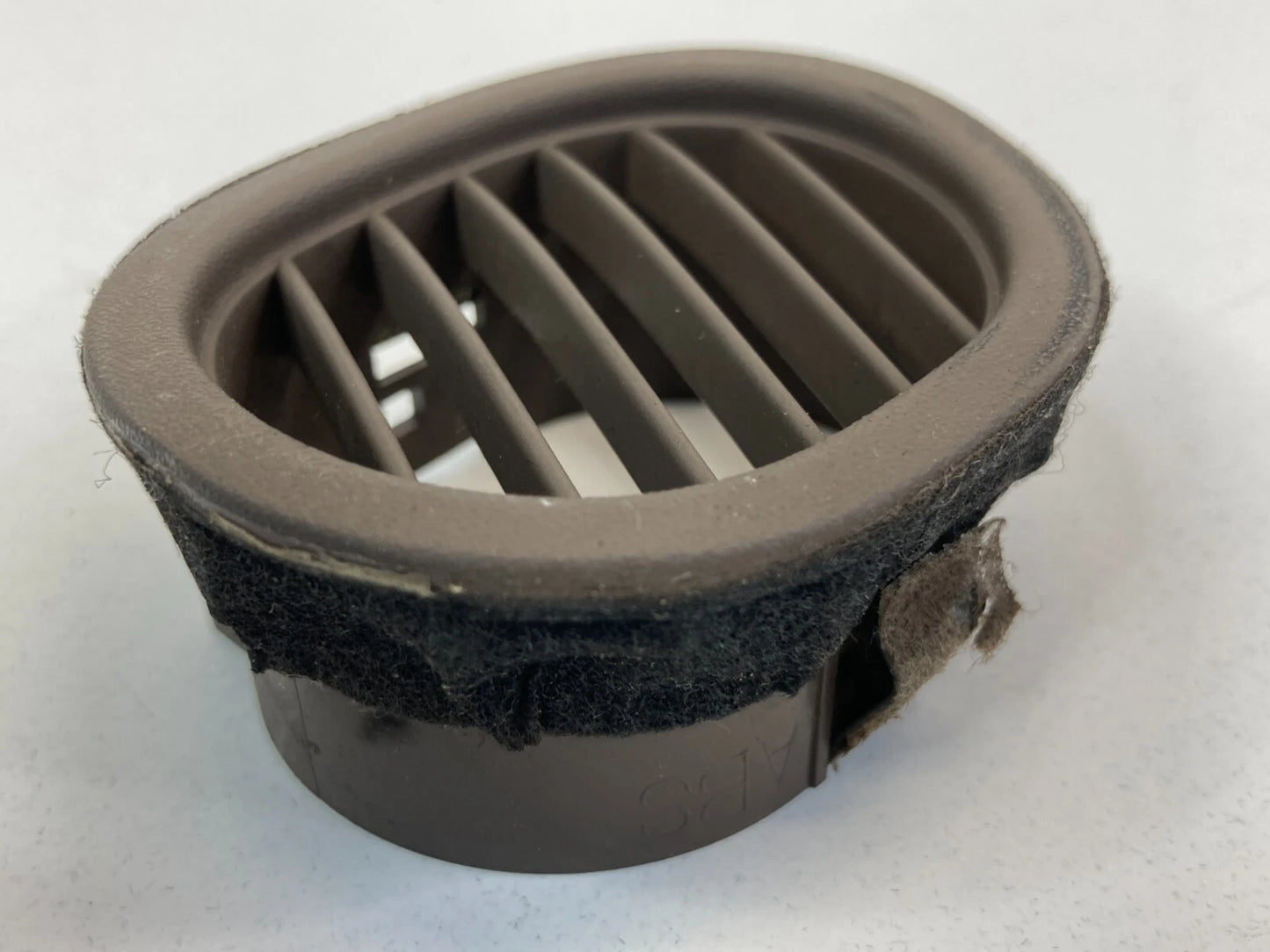 1993 1994 LEXUS LS400 LEFT DRIVER DASH DEFROST DEFOGGER VENT GRILLE 55961-50010