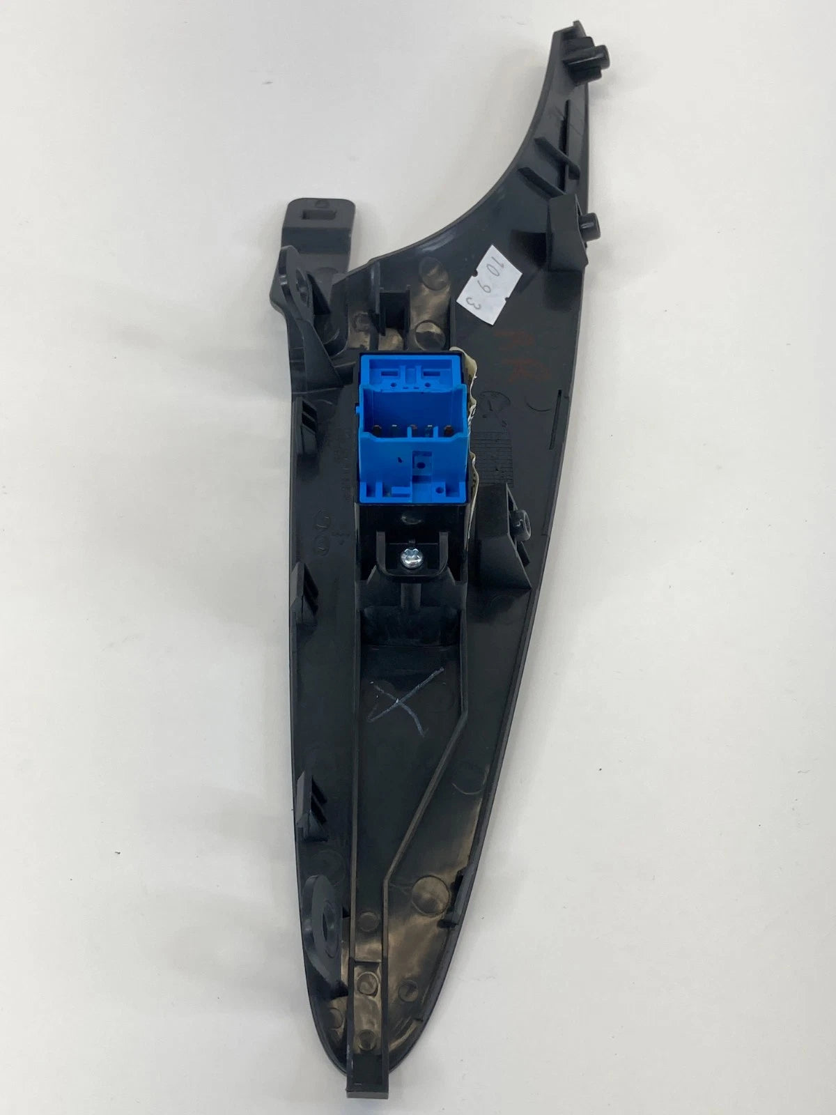 2011-2014 HYUNDAI SONATA REAR RIGHT SIDE DOOR WINDOW CONTROL SWITCH W/ BEZEL OEM