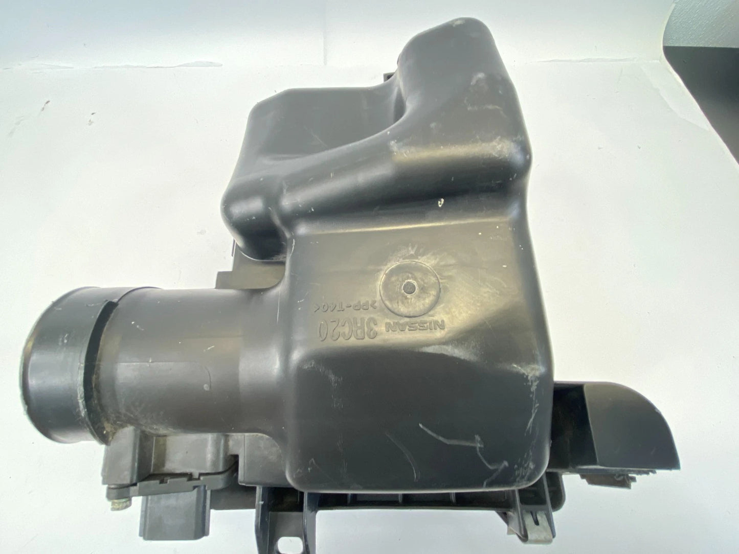 2013-2019 NISSAN SENTRA 1.8L L4 A/T AIR CLEANER FILTER BOX ASSEMBLY 16500-3RC2A