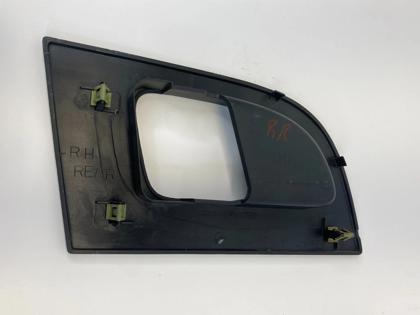 2003-2006 FORD EXPEDITION REAR RIGHT SIDE INTERIOR DOOR HANDLE COVER BEZEL OEM