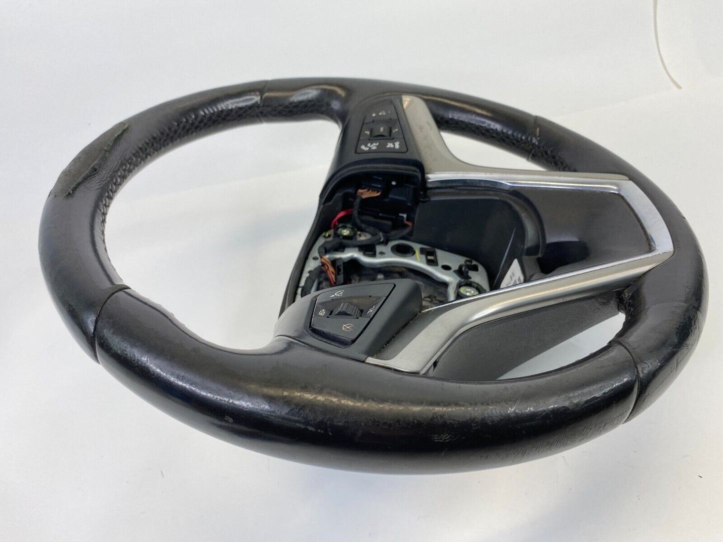 2014 2015 Chevrolet Malibu Steering Wheel w Cruise & Audio Controls 23172686 OEM