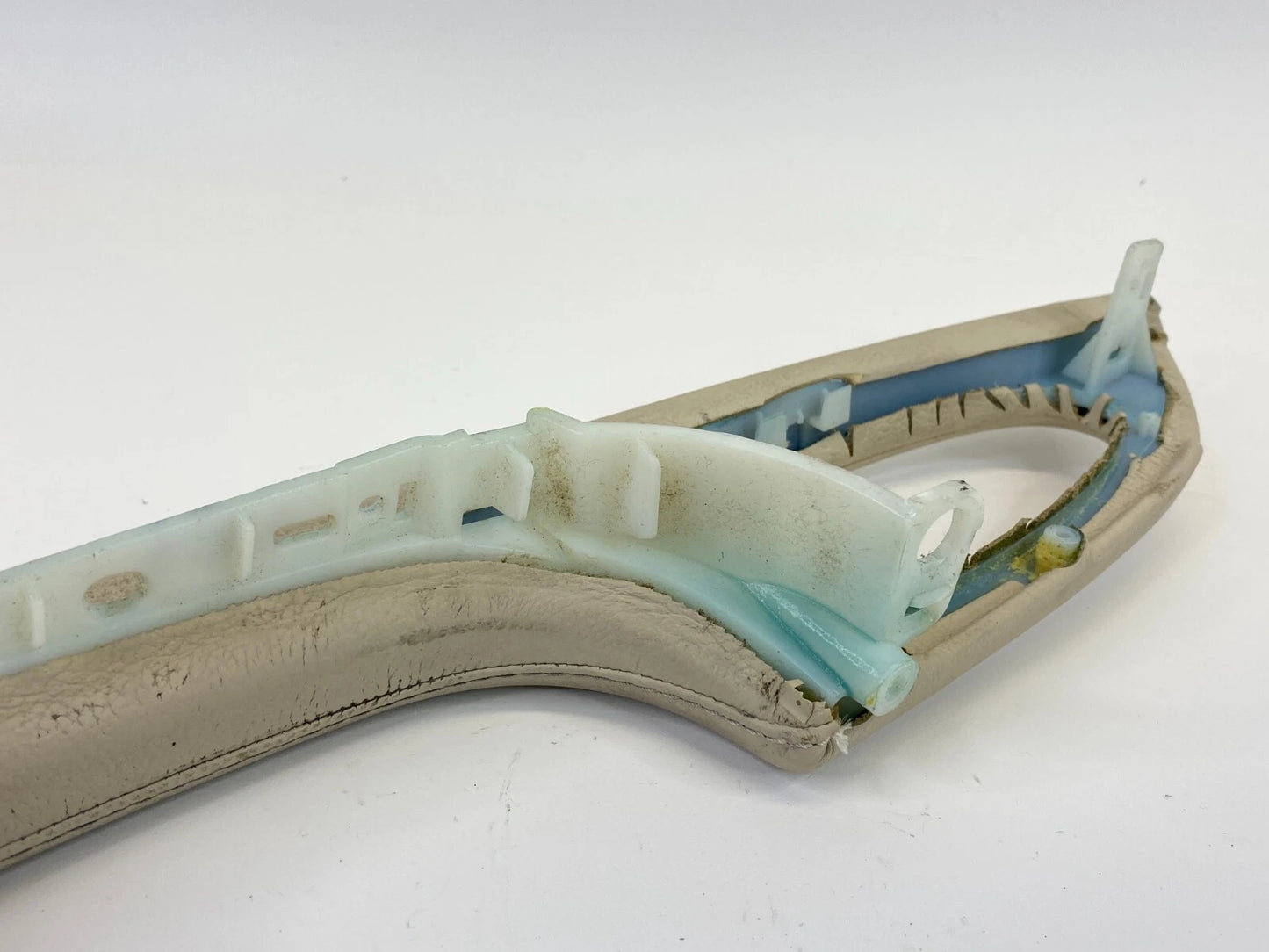 2003-2006 MERCEDES-BENZ E500 FRONT LEFT DOOR ARMREST WINDOW SWITCH BEZEL OEM