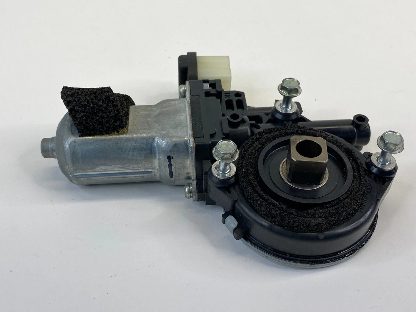 2008-2013 NISSAN ROGUE FRONT RIGHT PASSENGER SIDE DOOR WINDOW MOTOR 80730-JM00A