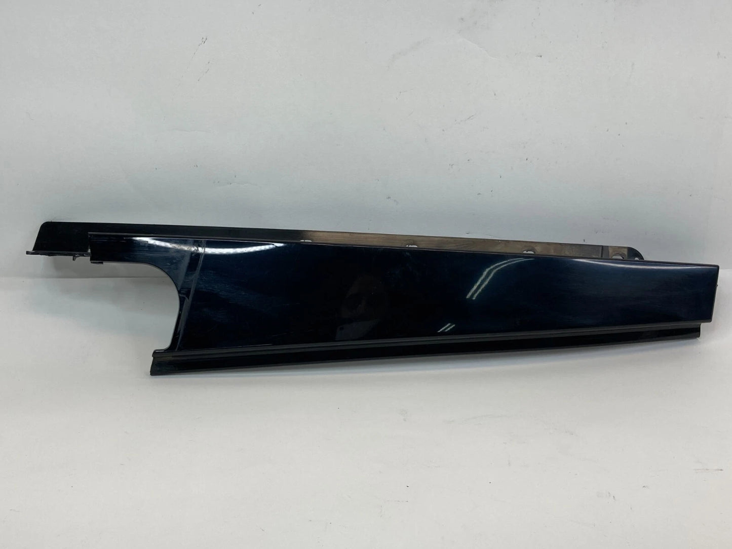 2009-2015 JAGUAR XF REAR RIGHT EXTERIOR B-PILLAR MOLDING TRIM 8X23-F255A62 OEM
