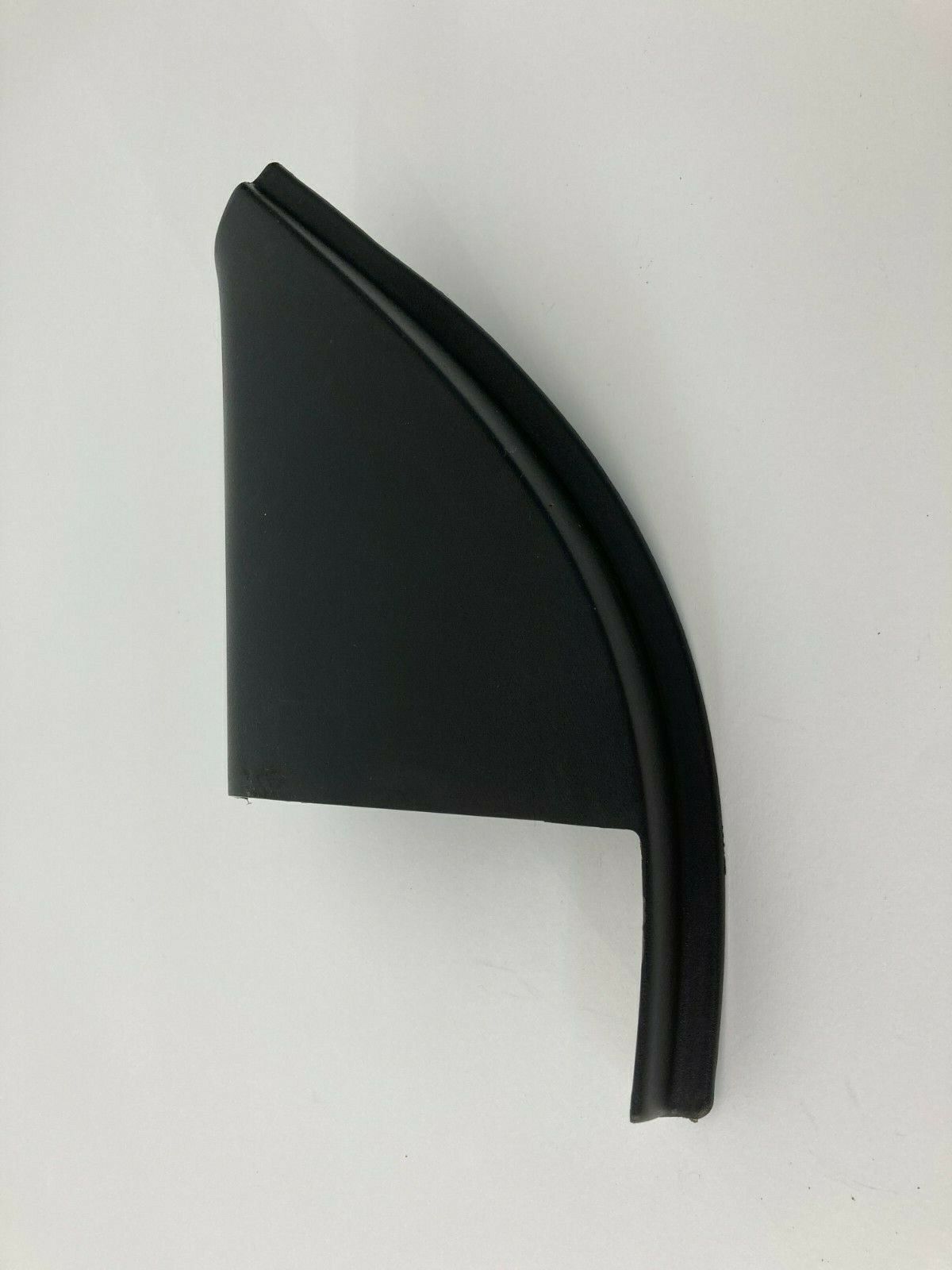 2007-2010 Saturn Outlook Front Left Driver INNER Door Panel Mirror Cover Trim