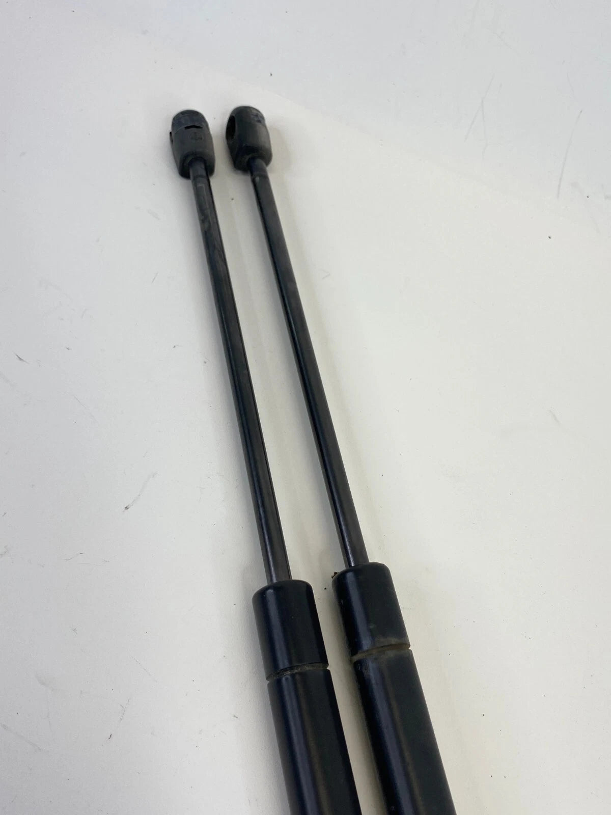 07-12 DODGE CALIBER TRUNK LIFT SUPPORT CYLINDER SHOCK STRUT PAIR 05160017AB