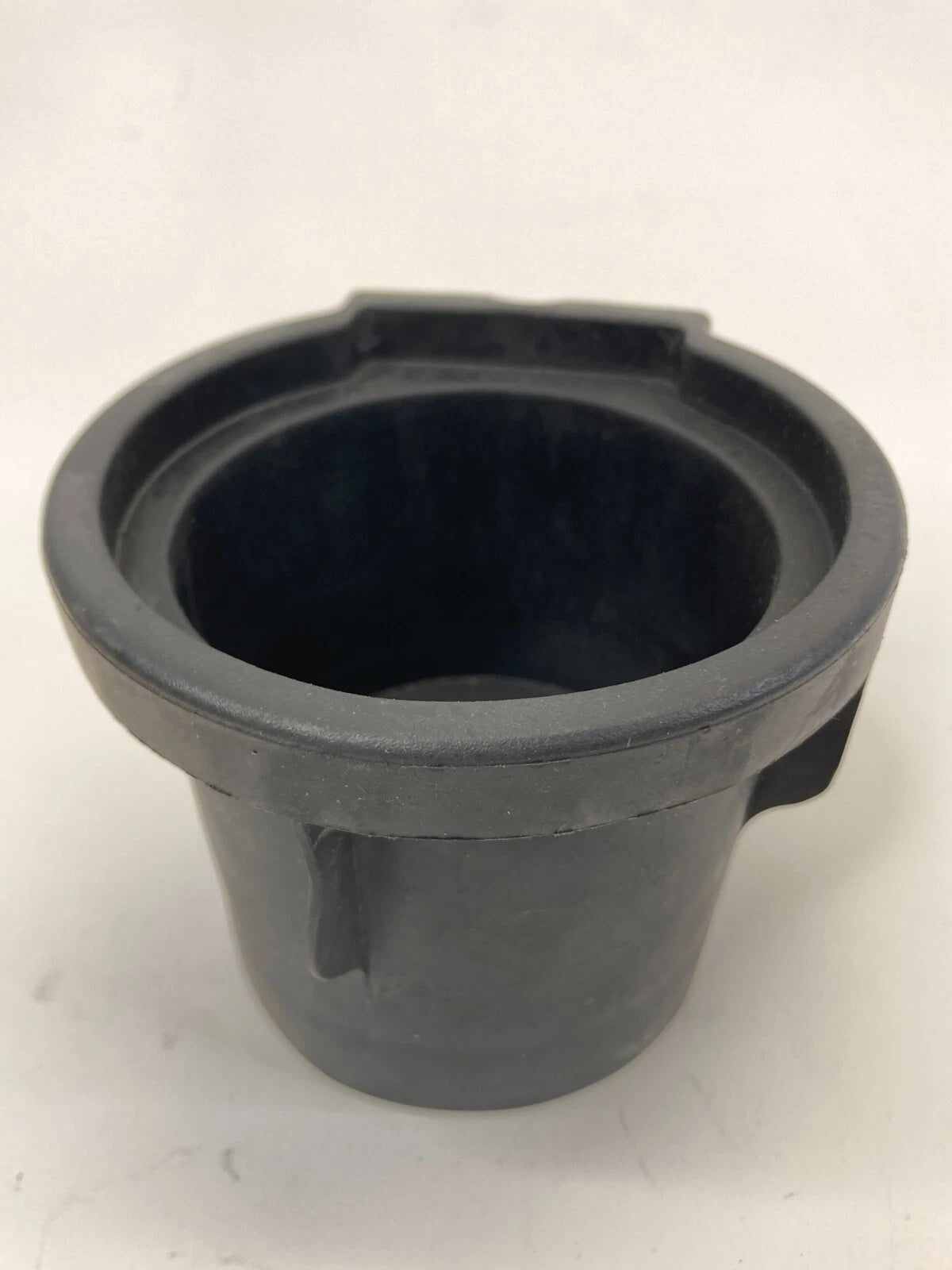 2005-2015 NISSAN XTERRA FRONT CENTER CONSOLE CUP HOLDER INSERT LINER OEM