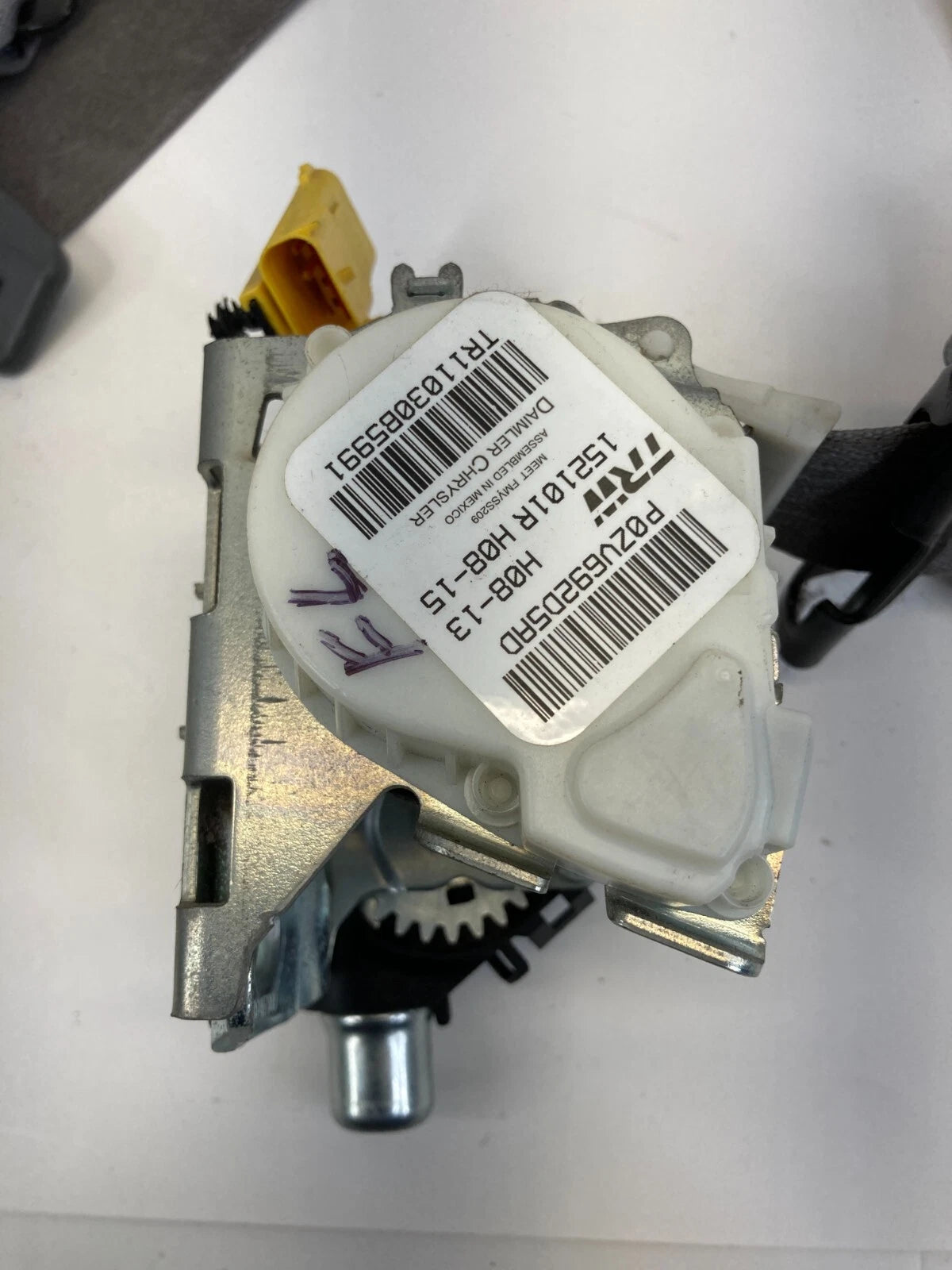 2009 2010 VOLKSWAGEN ROUTAN FRONT LEFT SIDE SEAT BELT RETRACTOR P0ZV692D5AD OEM