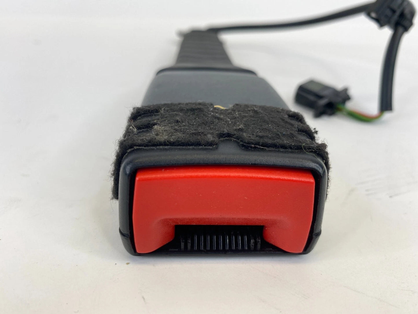09-16 AUDI A4 QUATTRO FRONT RIGHT PASSENGER SIDE SEAT BELT BUCKLE 8K0-857-756