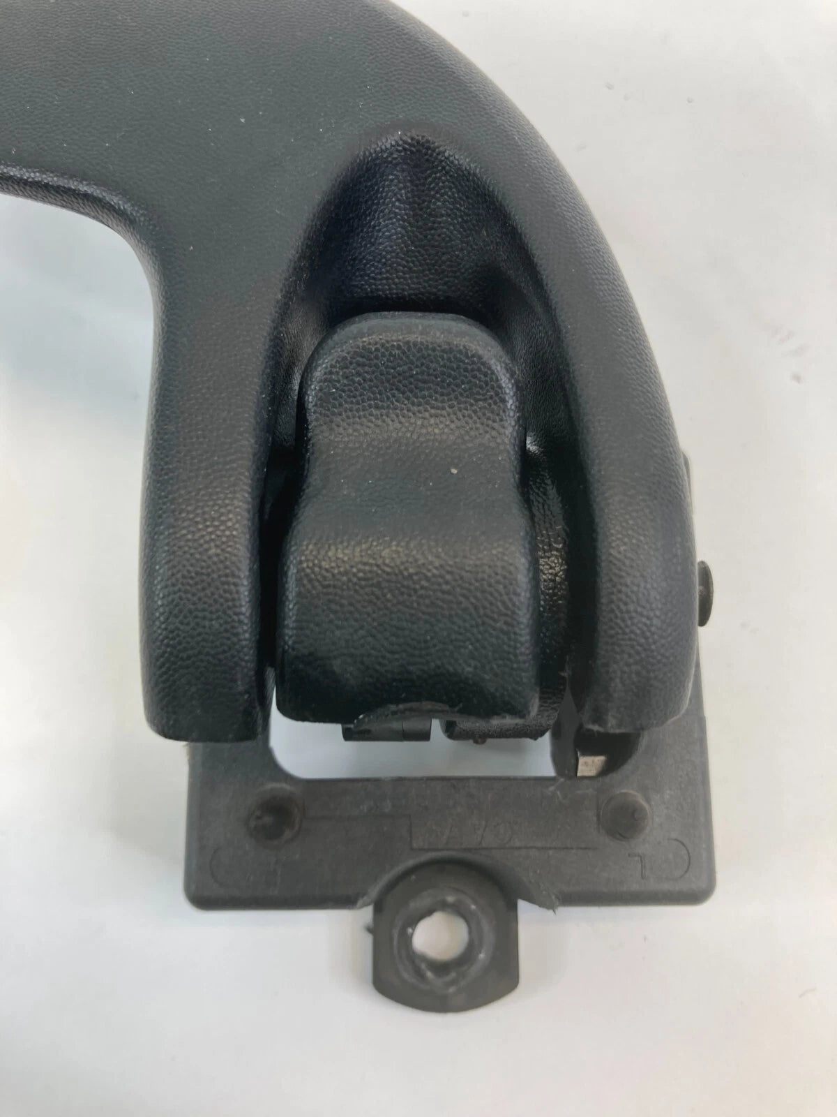 2001-2005 PONTIAC AZTEK FRONT LEFT DRIVER SIDE INTERIOR DOOR HANDLE ASSEMBLY OEM