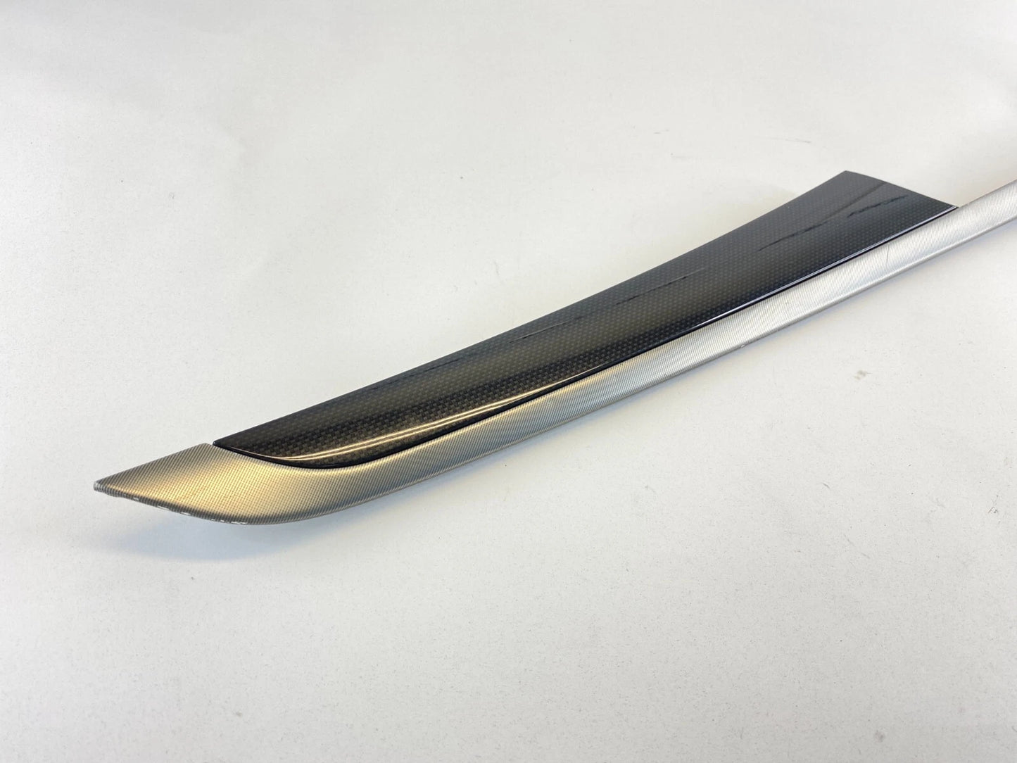 2004-2006 ACURA TL FRONT RIGHT PASSENGER DOOR PANEL TRIM MOLDING 83500-SEPA-A01