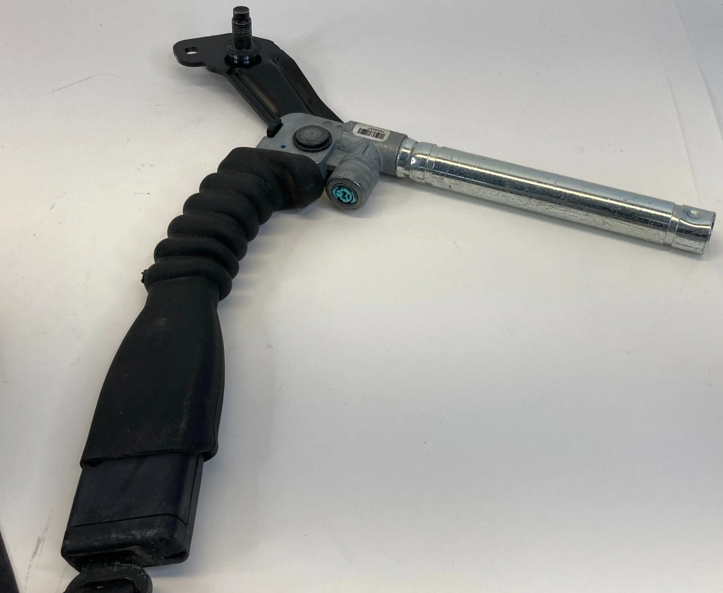 2016-2020 KIA SORENTO LEFT DRIVER SIDE SEAT BELT BUCKLE RETRACTOR ASSEMBLY OEM