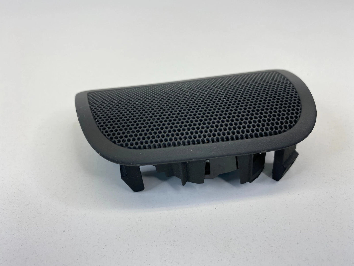 2002-2008 AUDI A4 QUATTRO 04-08 AUDI S4 REAR RIGHT DOOR SPEAKER TWEETER W/COVER