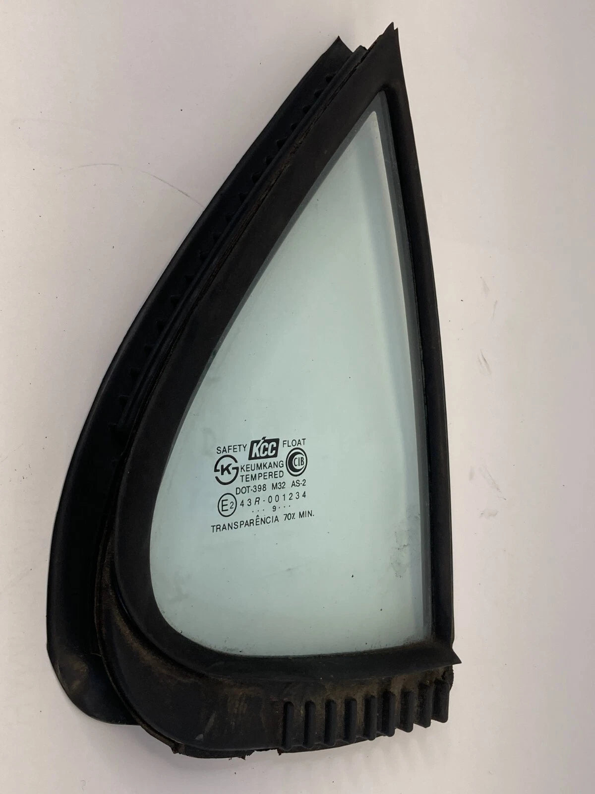 1996-2000 HYUNDAI ELANTRA REAR RIGHT PASSENGER DOOR VENT GLASS 83543-29000 OEM