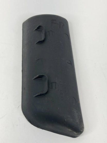 06-13 CHEVROLET IMPALA REAR RIGHT DOOR PANEL SCREW COVER CAP MAT TRIM 10352912