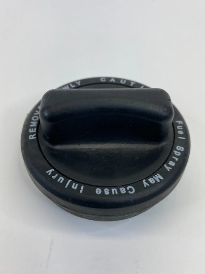 2003-2006 MERCEDES-BENZ E 500 FUEL FILLER GAS LID CAP COVER A220-470-07-05