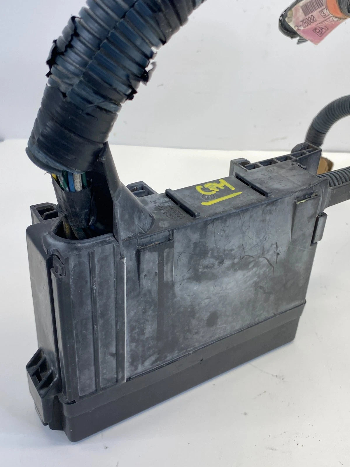 2002-2006 NISSAN ALTIMA 2.5L ENGINE SMALL FUSE BOX RELAY BLOCK 24012-ZB000 OEM